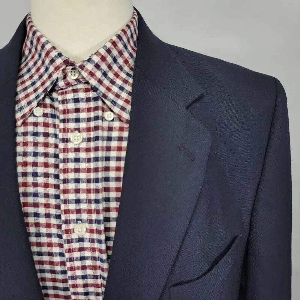 Stafford Men's Sport Coat‎ Blazer Two Button Navy Blue Polyester Wool Size 44L